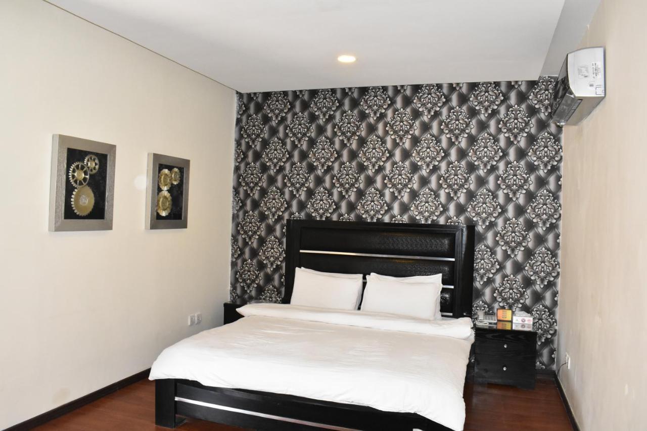 Safari Club 1 Otel Rawalpindi Dış mekan fotoğraf