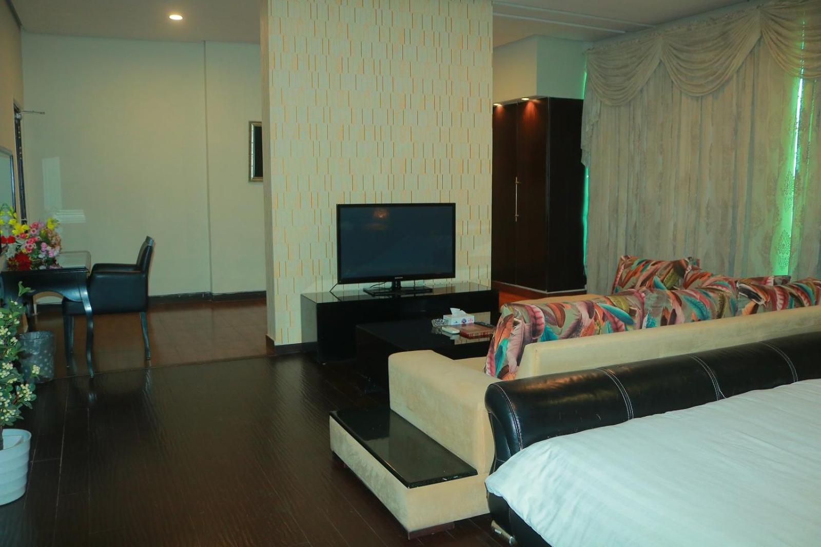 Safari Club 1 Otel Rawalpindi Dış mekan fotoğraf